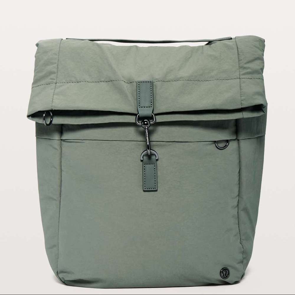 Lululemon Cross Paths Rucksack 14L backpack